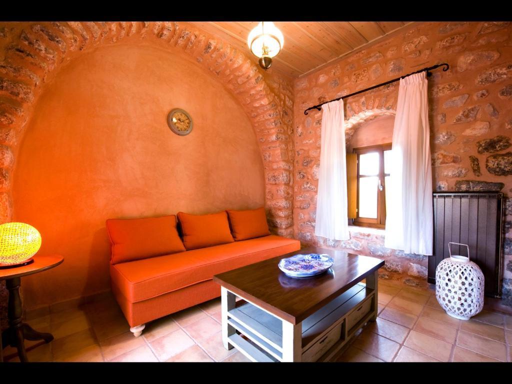 Arapakis Historic Castle Aparthotel Pírgos Dhiroú Szoba fotó
