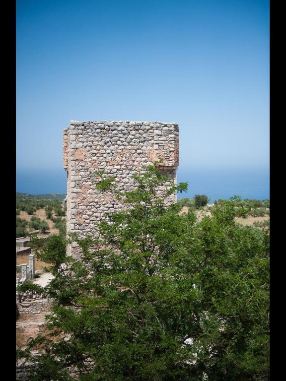 Arapakis Historic Castle Aparthotel Pírgos Dhiroú Szoba fotó